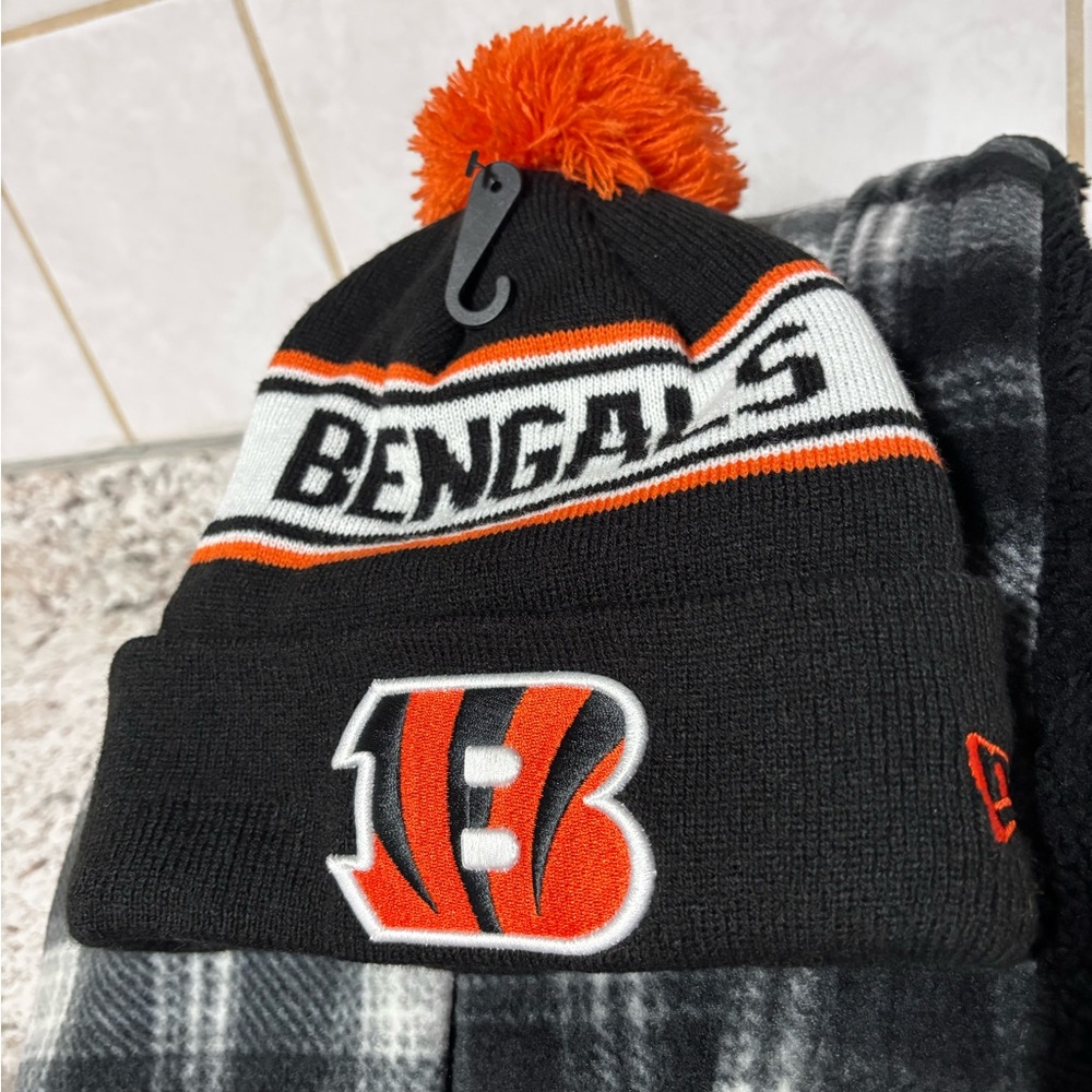 NFL Bengals Black and Orange Beanie
